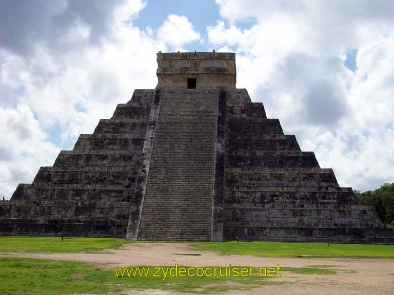 025: Carnival Triumph, Elizabeth Pictures, Chichen Itza