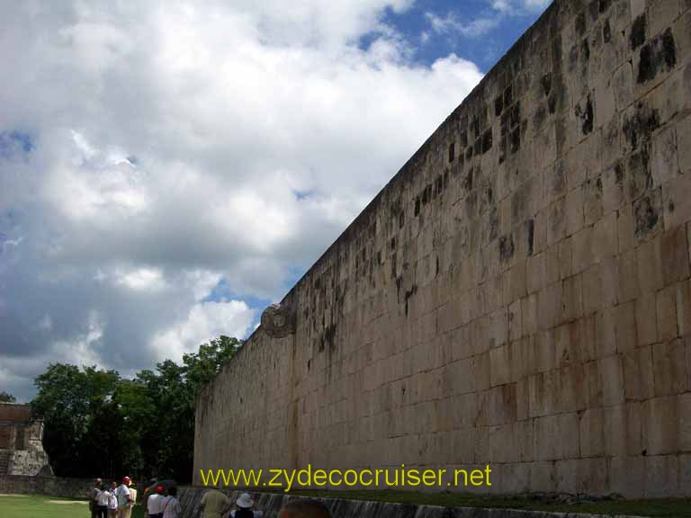 035: Carnival Triumph, Elizabeth Pictures, Chichen Itza