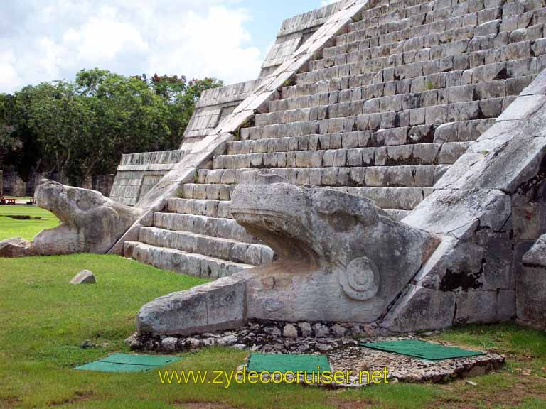 048: Carnival Triumph, Elizabeth Pictures, Chichen Itza