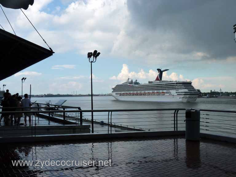 044: Carnival Triumph, New Orleans Sail Away, September 11, 2010 