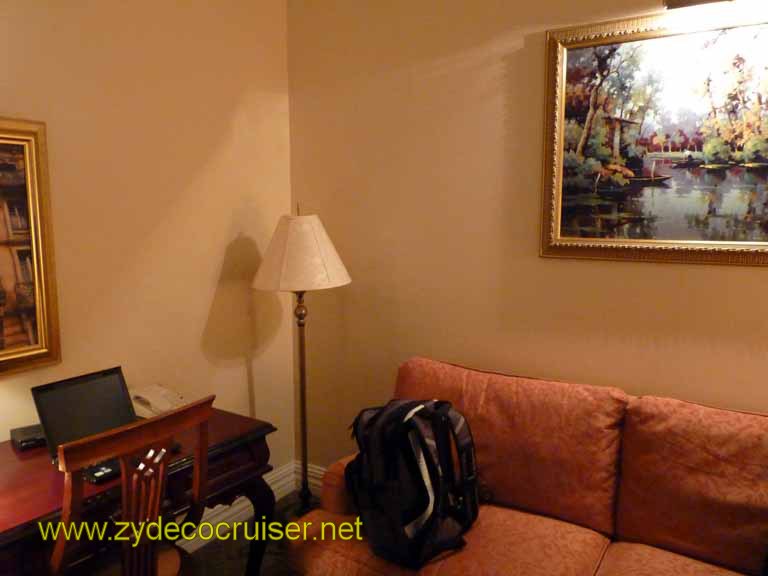 034: Carnival Triumph, Pre-Cruise, New Orleans - Iberville Suites