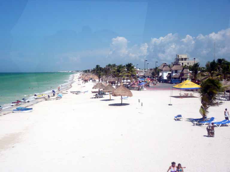 167: Carnival Triumph, Progreso, Beach