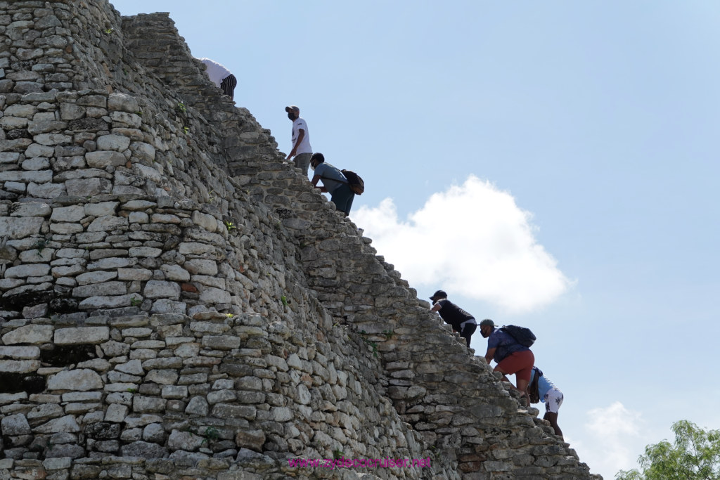 087: Carnival Valor Cruise, Progreso, The Ruins of Mayapan, 