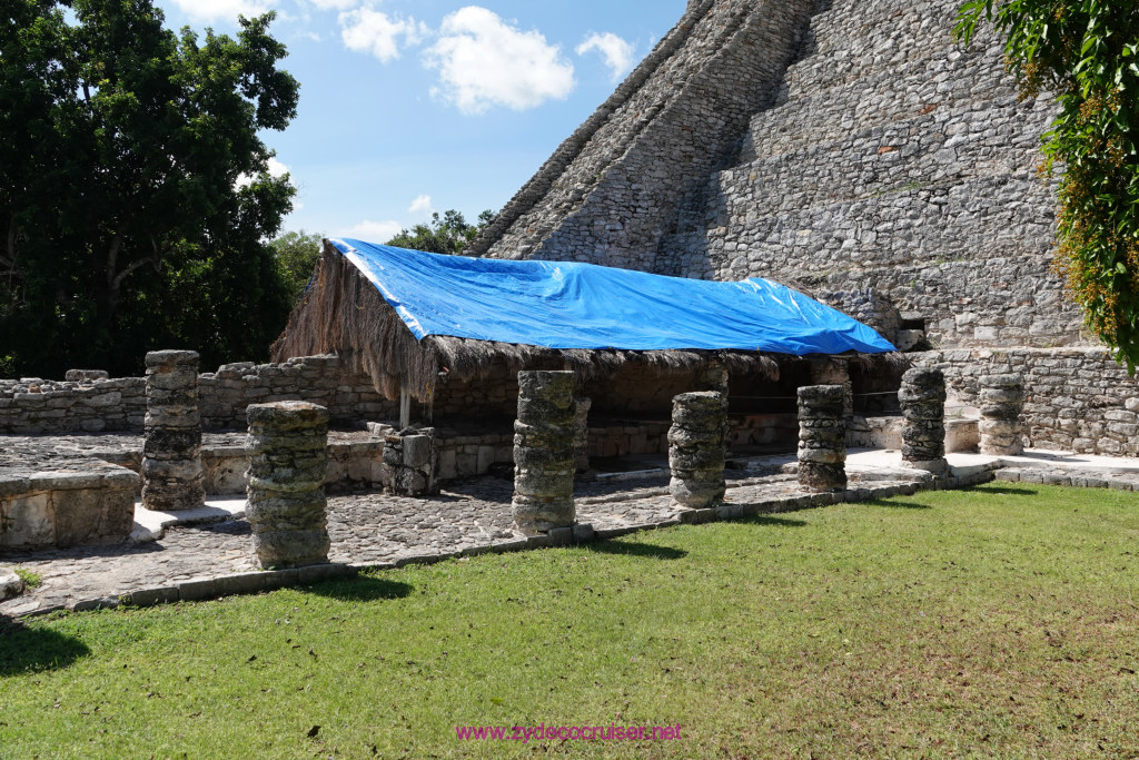 097: Carnival Valor Cruise, Progreso, The Ruins of Mayapan, 