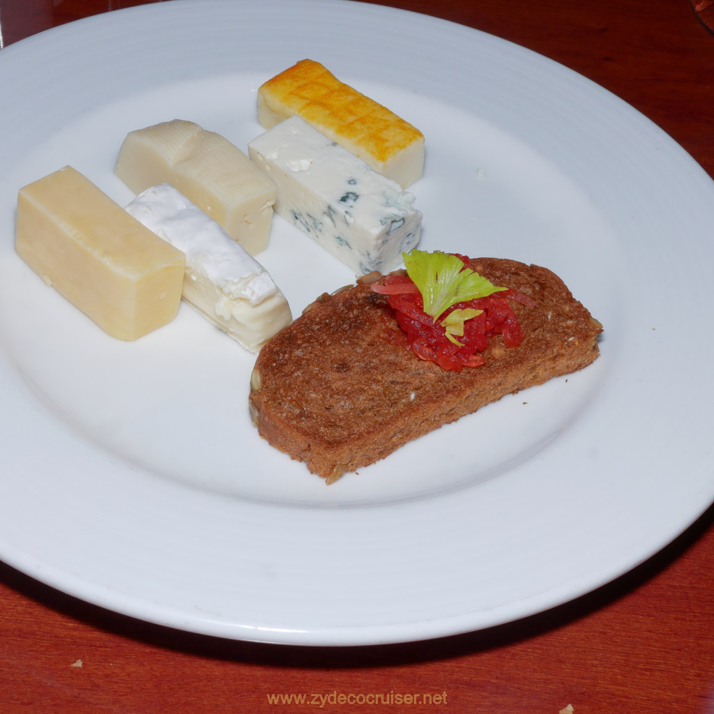 009: Carnival Valor Christmas Cruise, Progreso, MDR Dinner, Cheese Plate