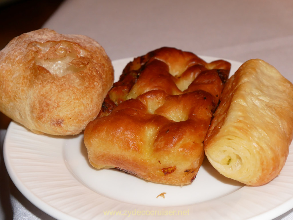 Carnival Venezia Il Viaggio, Dinner Bread Assortment, Roll, Mozzerella Bread, Garlic Roll. The Garlic was the best.