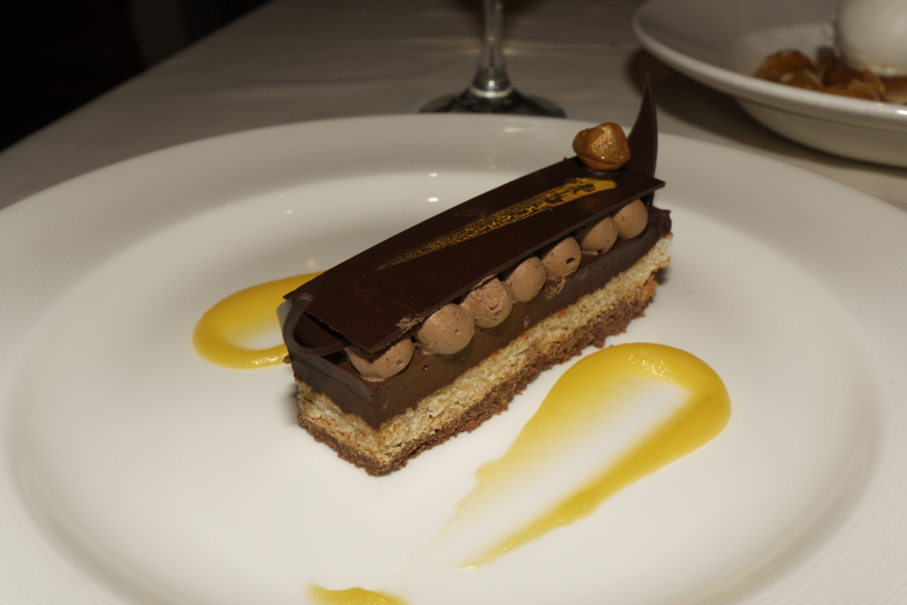 Chocolate Hazelnut Bar with Citrus Cream