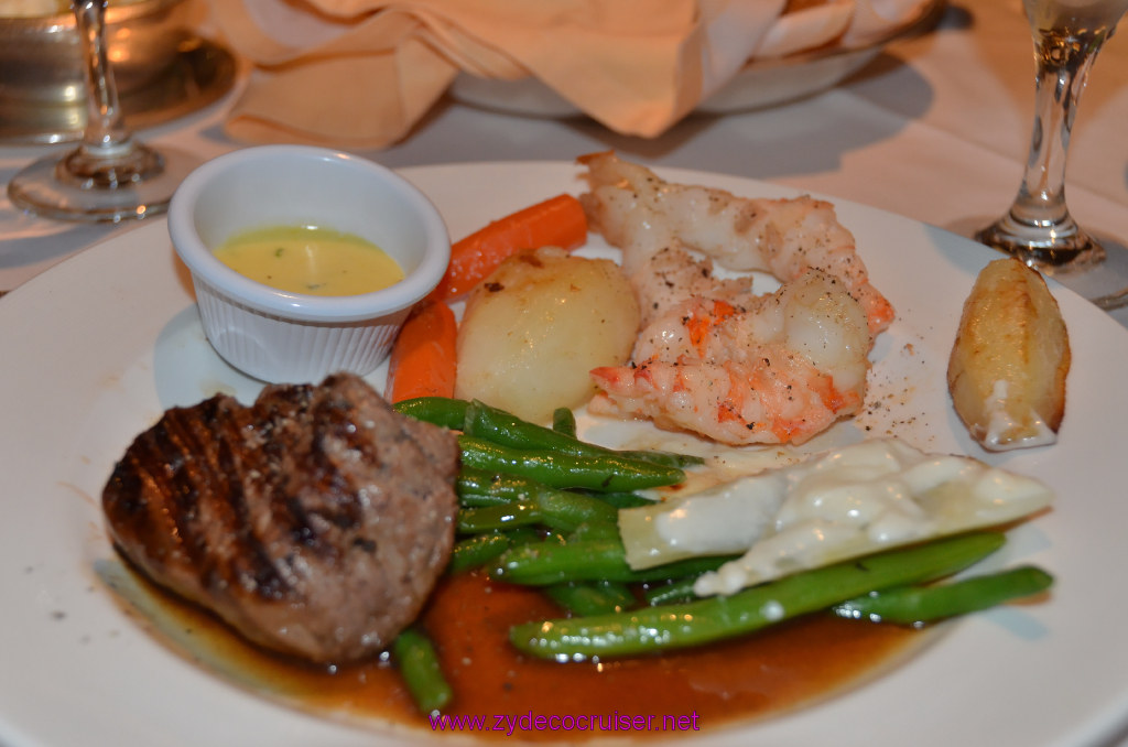 026: Golden Princess Coastal Cruise, MDR Dinner, Surf & Turf, 