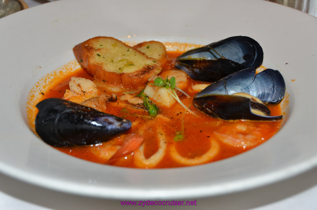 050: Golden Princess Coastal Cruise, MDR Dinner, A Bowl of San Francisco-Style Cioppino, 