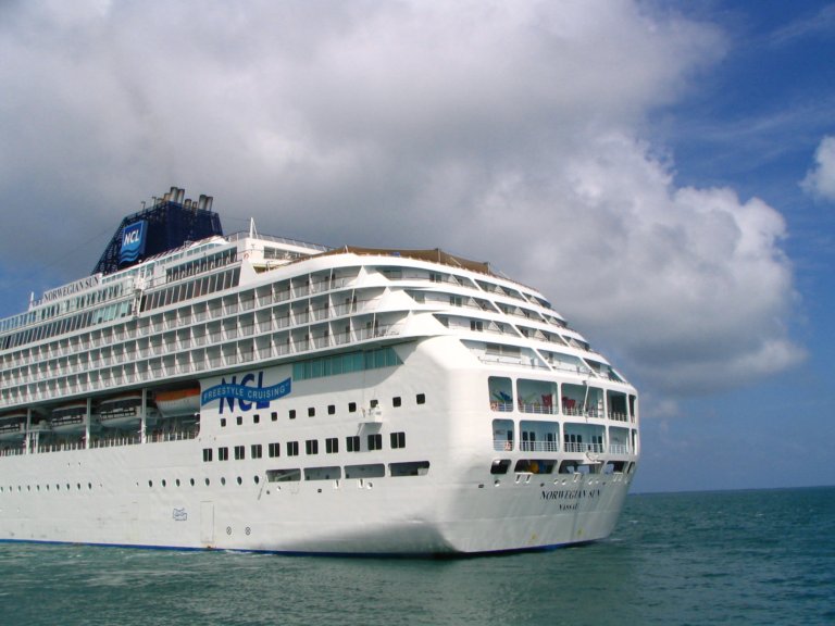 008: NCL Sun, Belize, Reef Snorkel and Banister Island, 