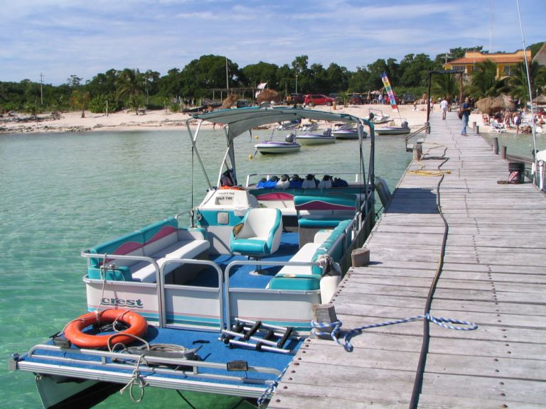 Snorkel boat at Tequila Beach Club