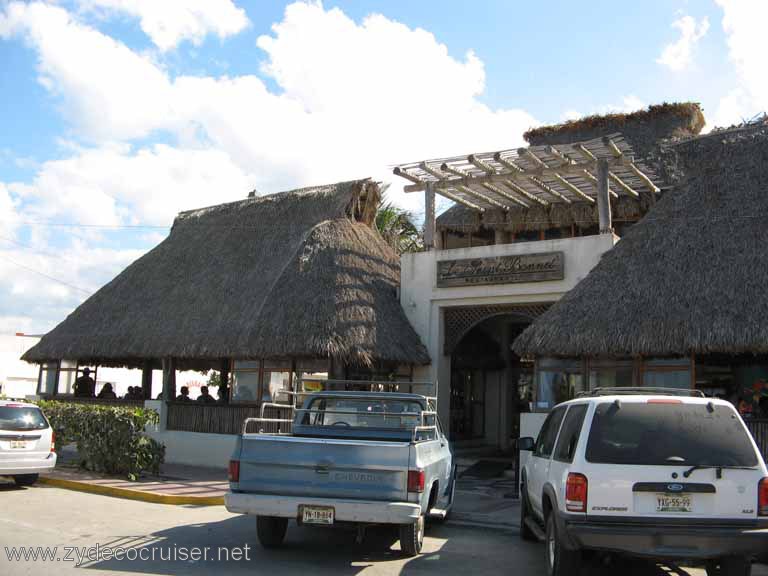 086: Carnival Fantasy, Progreso, MX, Le Saint Bonnet