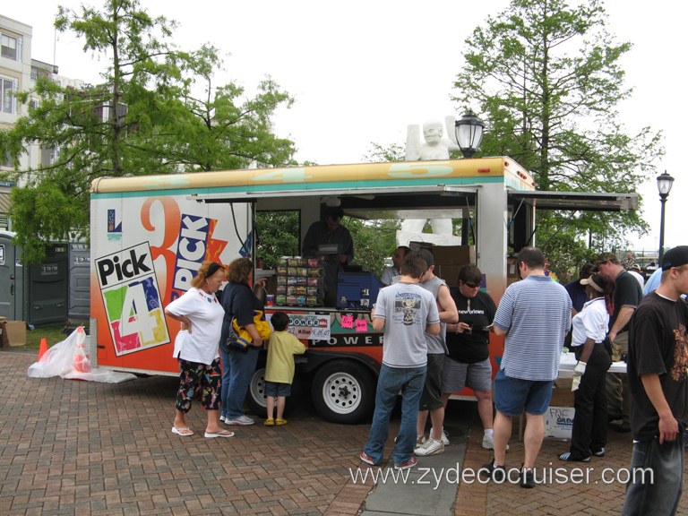 New Orleans French Quarter Festival 2007 - zydecocruiser