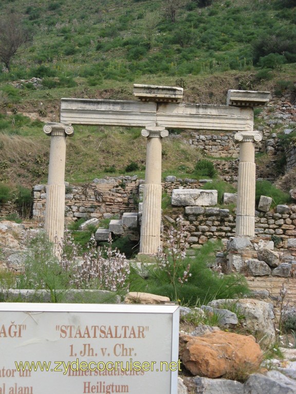 050: Carnival Freedom, Izmir, Ephesus, Staatsaltar