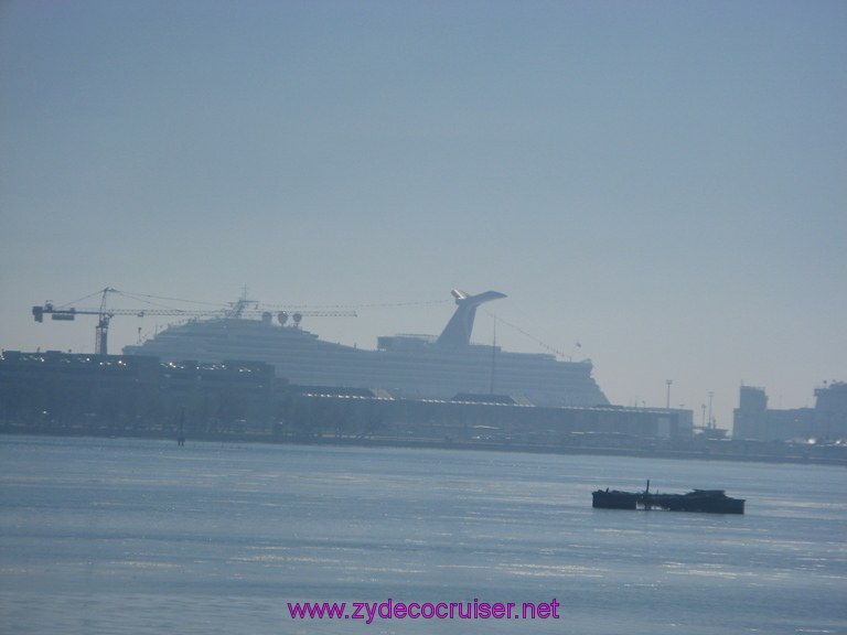 013: There she is! Carnival Freedom in Venice!