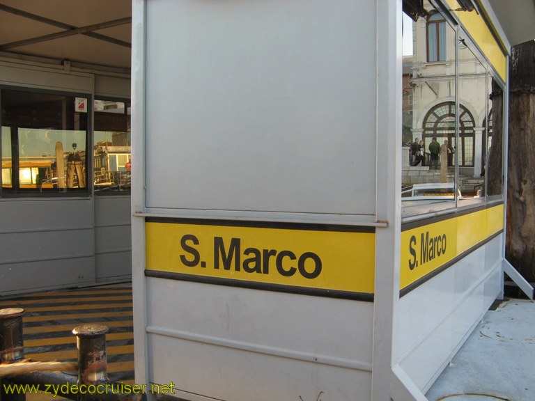 095: Carnival Freedom Inaugural, Venice, S. Marco Vaporetto stop