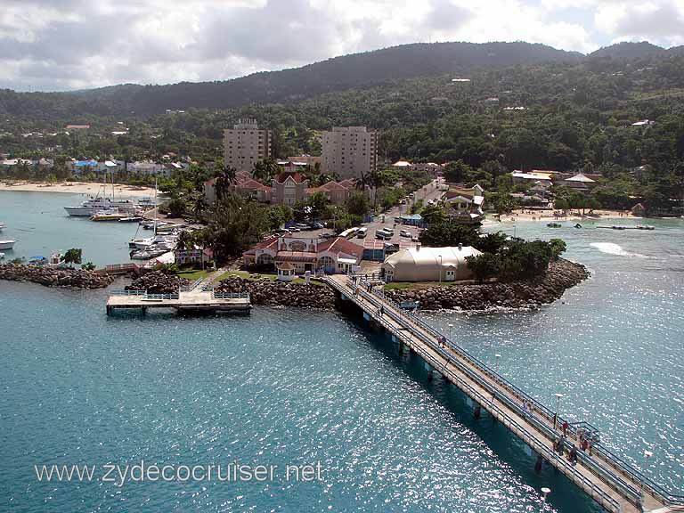 001: Carnival Freedom, Ocho Rios, Just going to walk around Ocho Rios - No worries, no problem, Mon!