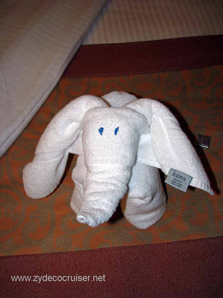 132: Carnival Freedom, Grand Cayman, Towel Animal