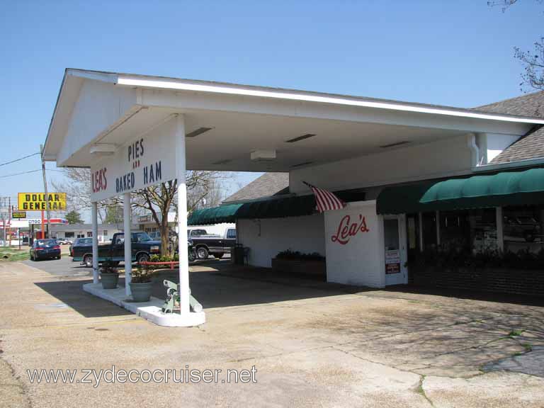 11: Lea's Pies and Baked Ham, Lecompte, LA