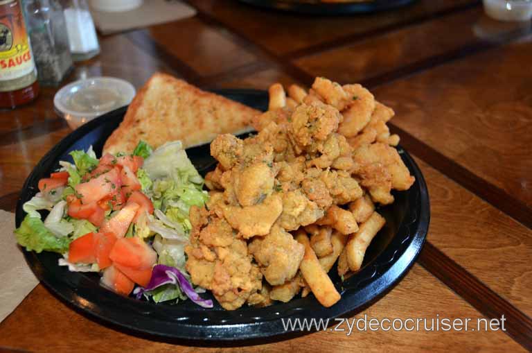 339: Christmas, 2010, Baton Rouge, LA, Heads and Tails Restaurant, Shrimp and Oyster Platter