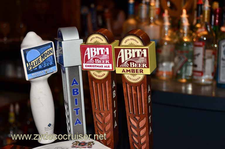 188: Christmas, 2010, New Orleans, LA, Hotel Monteleone, Carousel Bar, Abita Christmas Ale, 