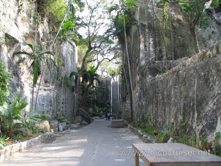 Queen's Staircase, Nassau, Bahamas