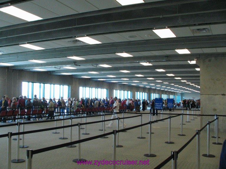 New Orleans, Erato Street Cruise Terminal, people in line to board the ship