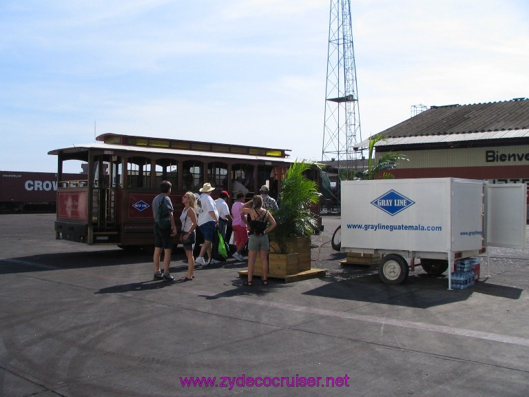 Trolley tour, Puerto Santo Tomas de Castilla, Guatemala