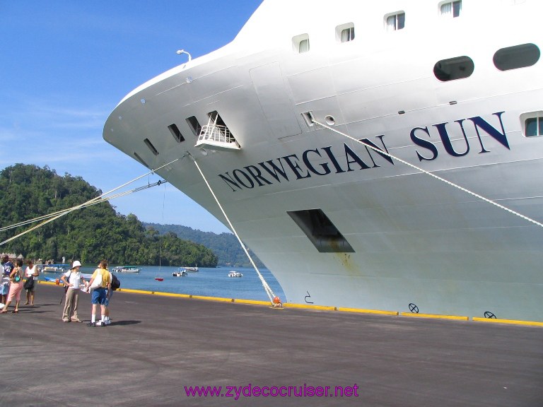 Norwegian Sun in Puerto Santo Tomas de Castilla, Guatemala