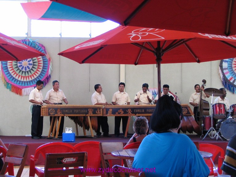 Free entertainment  in the terminal, Puerto Santo Tomas de Castilla, Guatemala 2