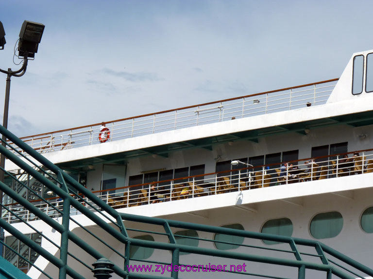 055: Carnival Fantasy in New Orleans (since replaced with Carnival Triumph) - Stairs lead to Riverwalk