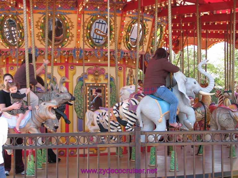 034: Audubon Zoo, New Orleans, Louisiana, Carousel