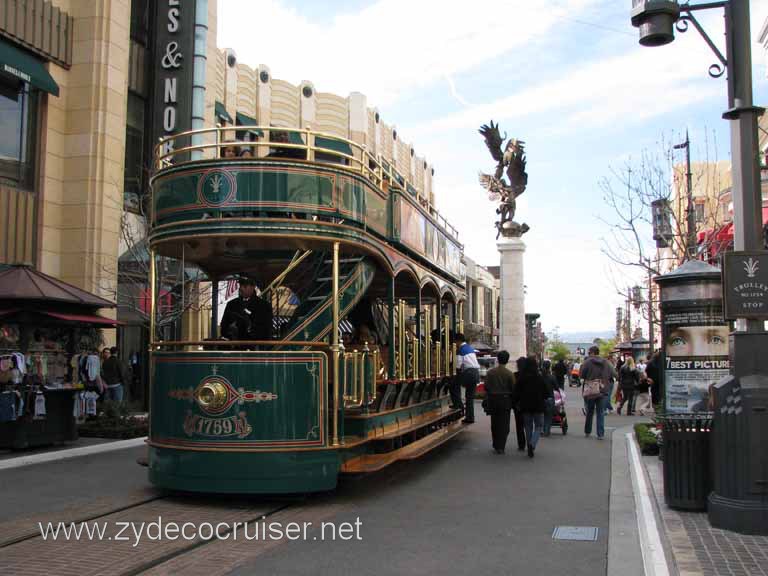 183: Carnival Pride, Long Beach, Sunseeker Hollywood/Los Angeles & the Beaches Tour: The Grove, Trolley