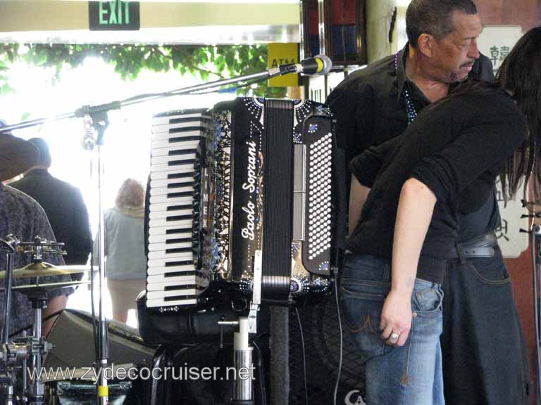 195: Carnival Pride, Long Beach, Sunseeker Hollywood/Los Angeles & the Beaches Tour: Los Angeles Farmers Market, 