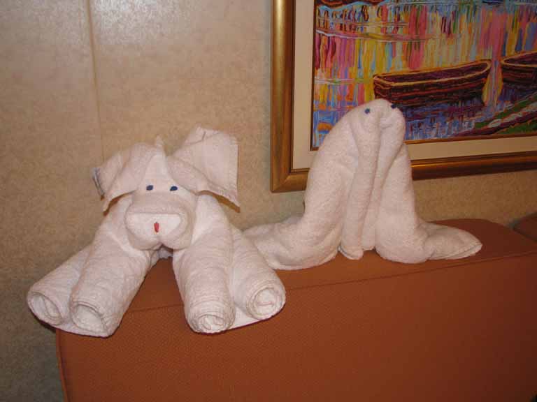 425: Carnival Splendor, Amsterdam, July, 2008, Towel animals