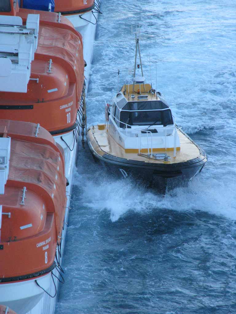 Pilot Boat, Carnival Splendor, Barcelona