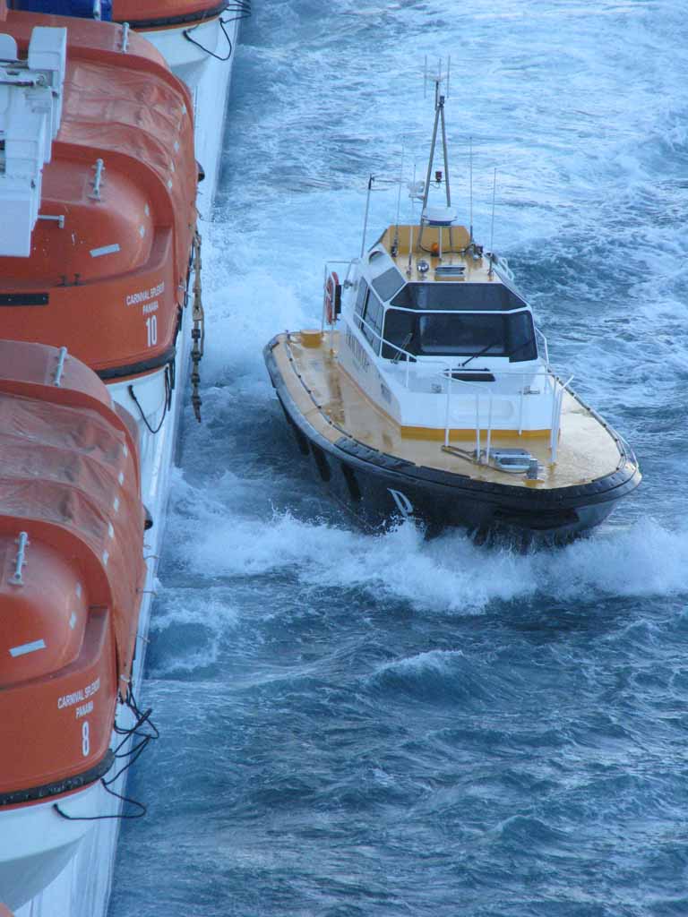 Pilot Boat, Carnival Splendor, Barcelona