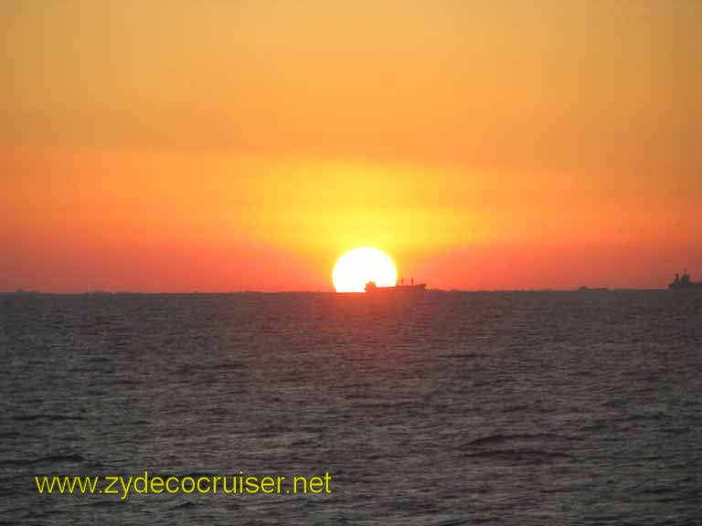 687: Carnival Splendor, South America Cruise, Buenos Aires,  Sunset