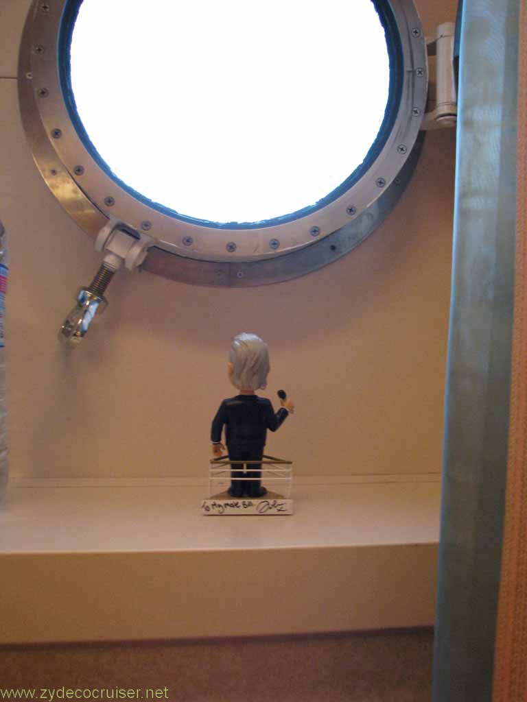 022: Carnival Splendor, John Bobbleheald