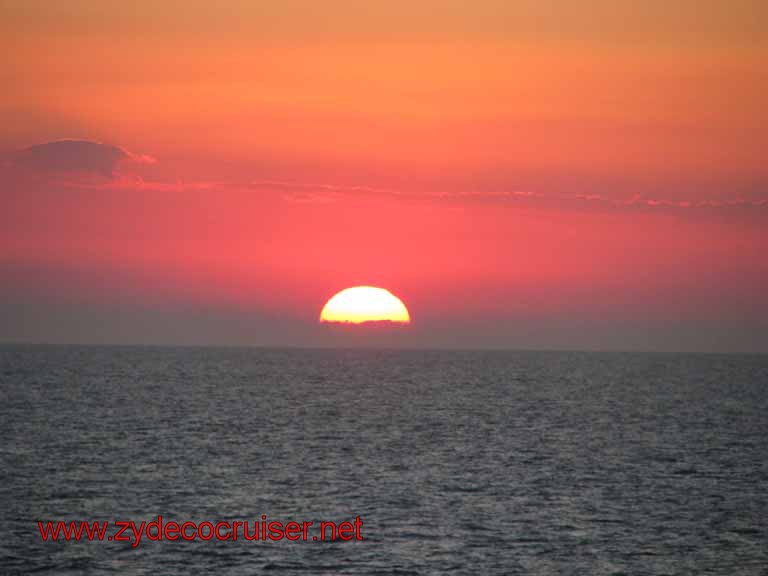 180: Carnival Splendor, Montevideo - Sunset