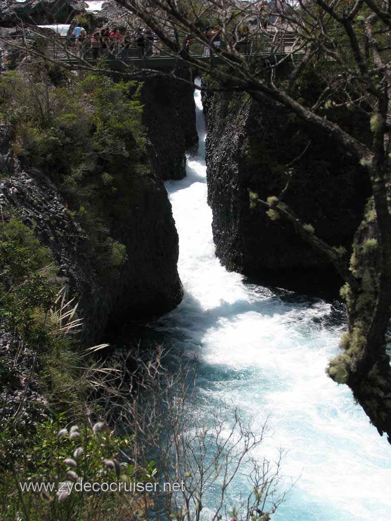 281: Carnival Splendor South America Cruise, Puerto Montt, Fruitillar, Lago Esmeralda, Osorno, 