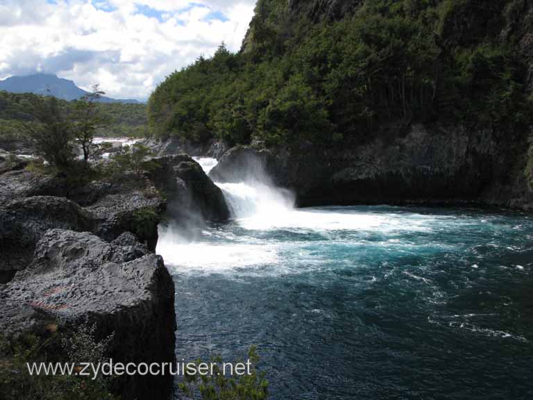 297: Carnival Splendor South America Cruise, Puerto Montt, Fruitillar, Lago Esmeralda, Osorno, 