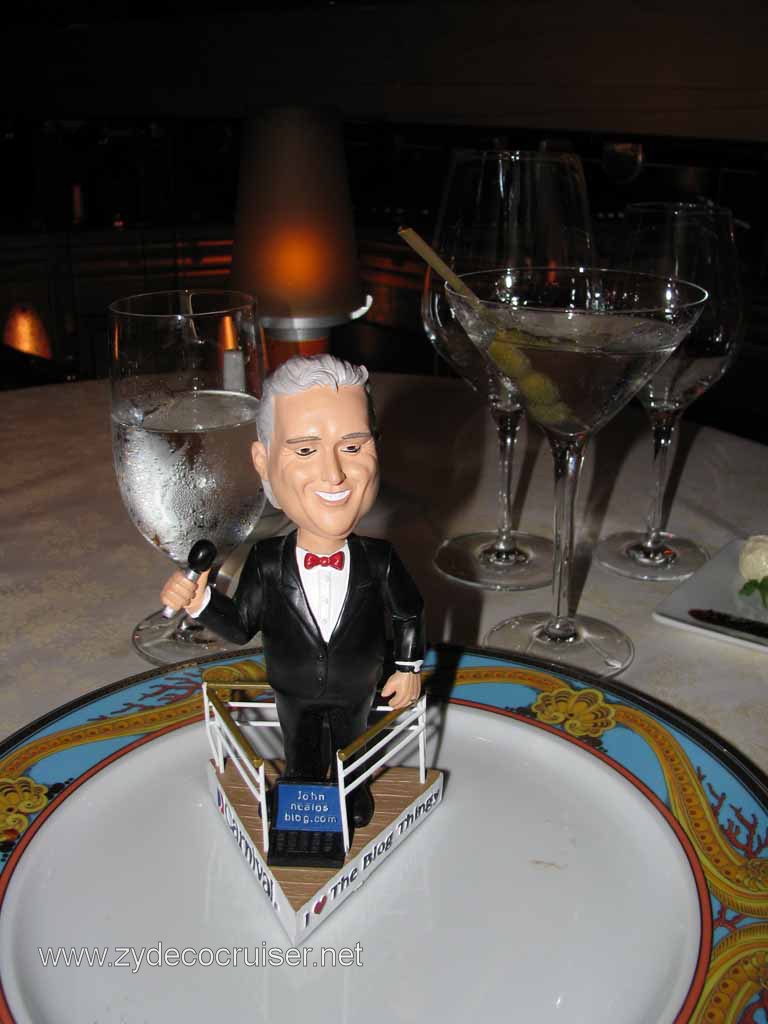 025: Carnival Splendor, John Bobbleheald