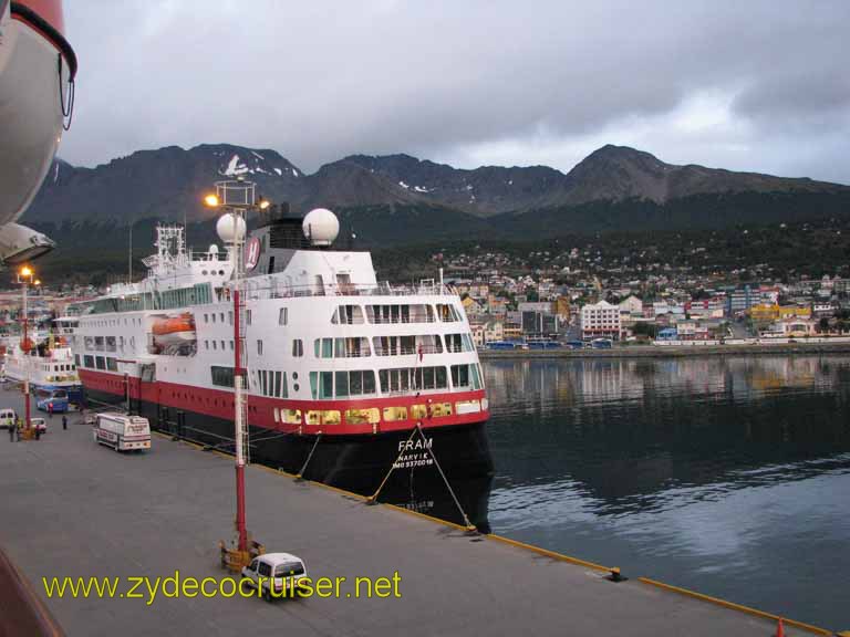 013: Carnival Splendor, Ushuaia, Tierra del Fuego, 