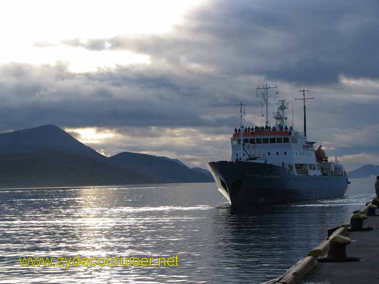 045: Carnival Splendor, Ushuaia, Tierra del Fuego, 