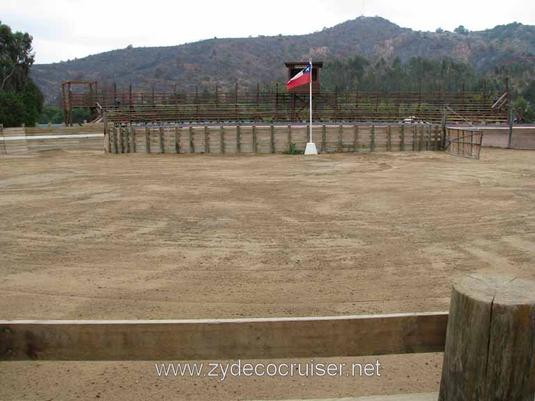 189: Carnival Splendor, 2009, Valparaiso-Santiago transfer, Wine, Horses, and Santiago tour, 