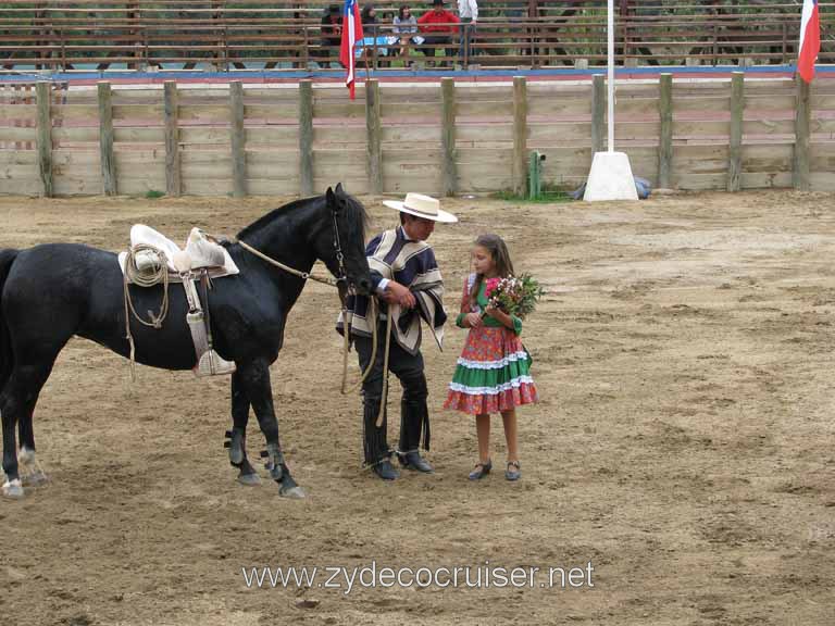 221: Carnival Splendor, 2009, Valparaiso-Santiago transfer, Wine, Horses, and Santiago tour, 