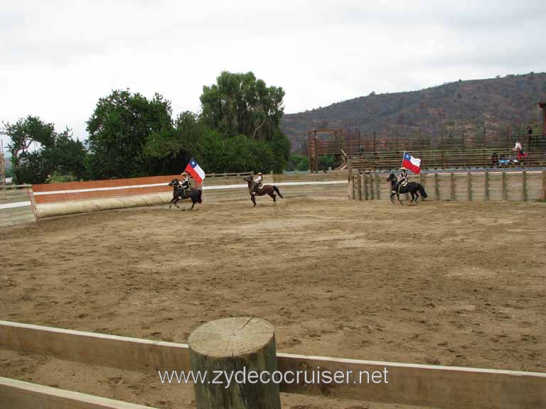 227: Carnival Splendor, 2009, Valparaiso-Santiago transfer, Wine, Horses, and Santiago tour, 