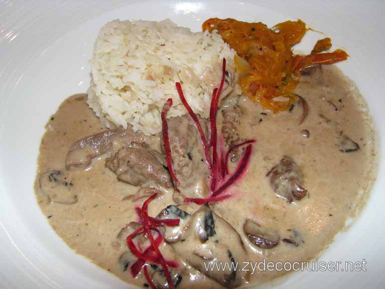 249: Carnival Splendor, Helsinki, MDR Dinner, Beef Stroganoff