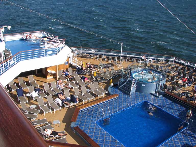 056: Carnival Splendor, Fun Day at Sea 2, 